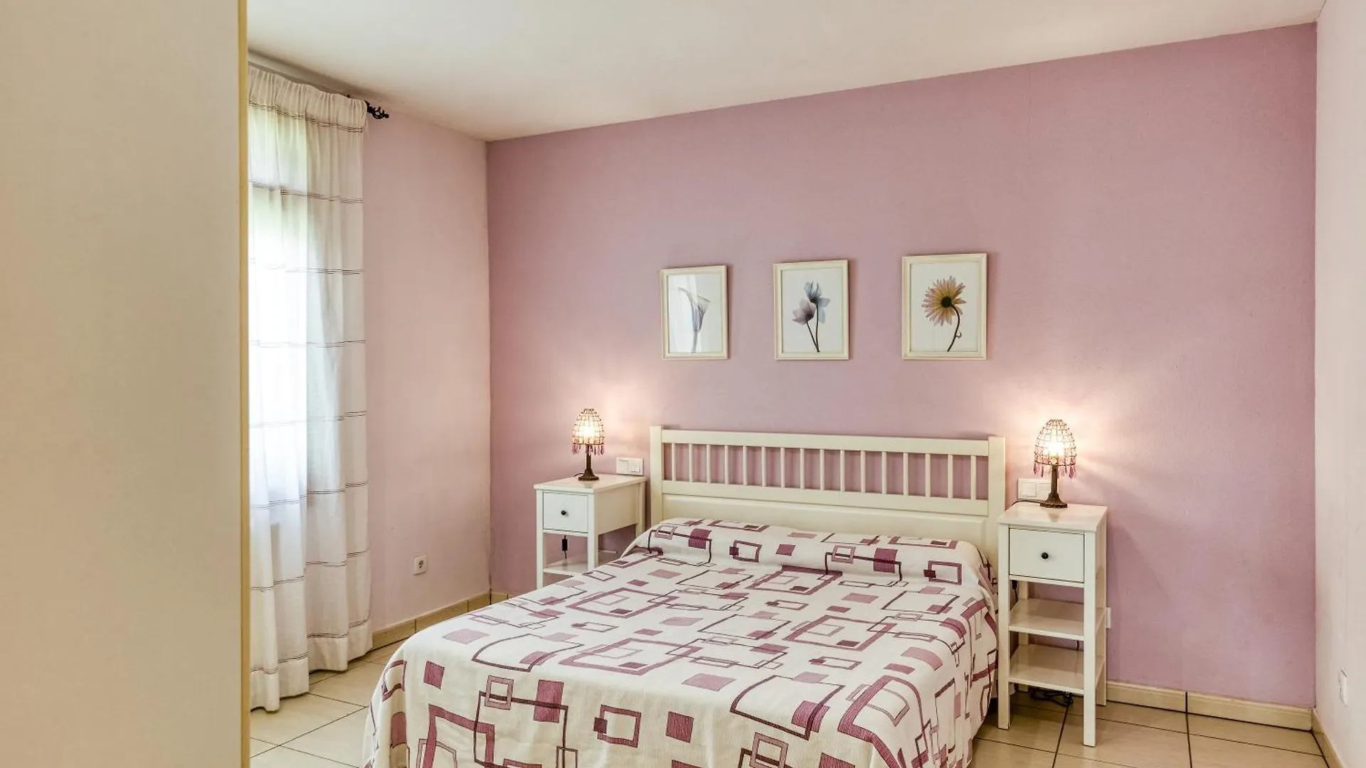 Les Cabretes Vilanova De La Muga Country house
